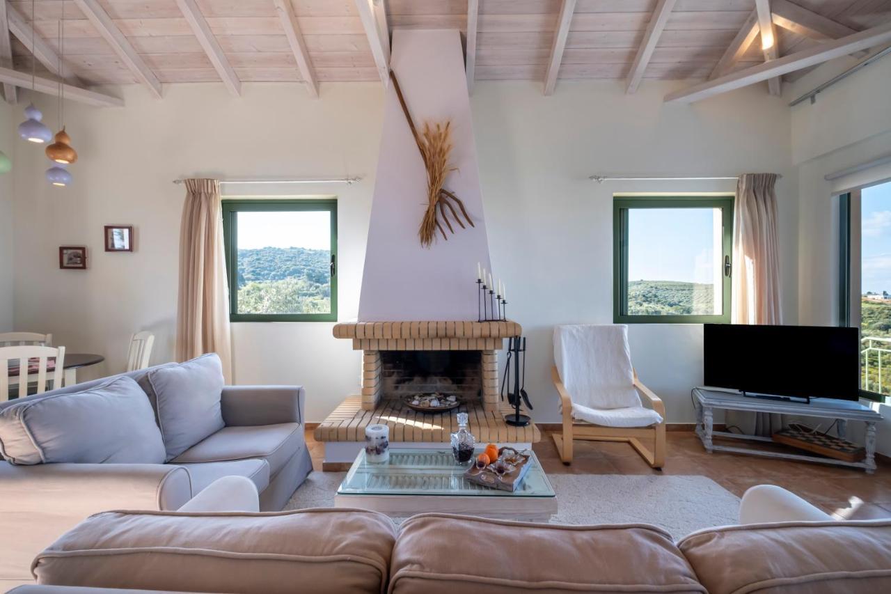 Chamaloni Cottages Finikounta Ngoại thất bức ảnh