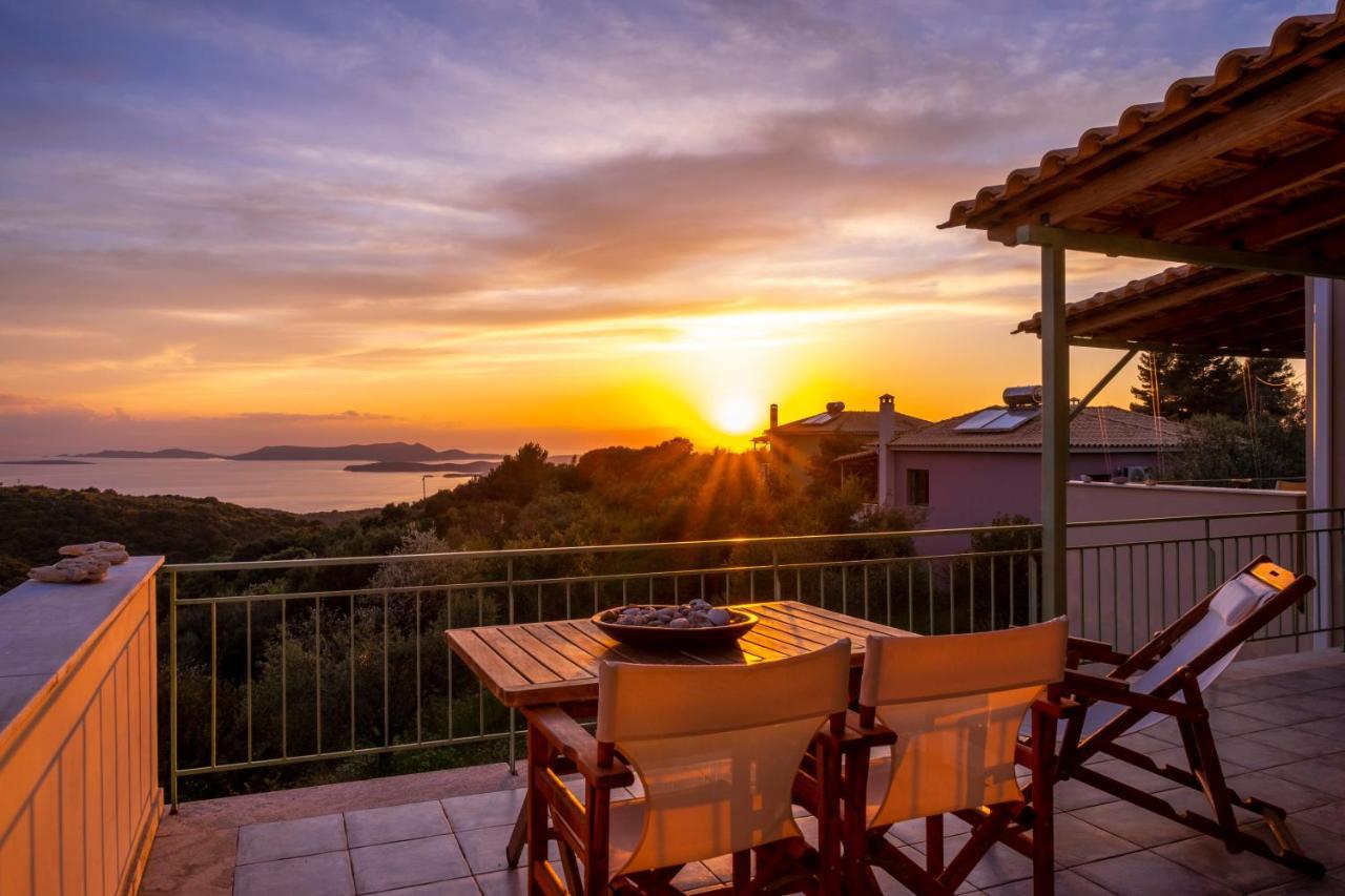 Chamaloni Cottages Finikounta Ngoại thất bức ảnh