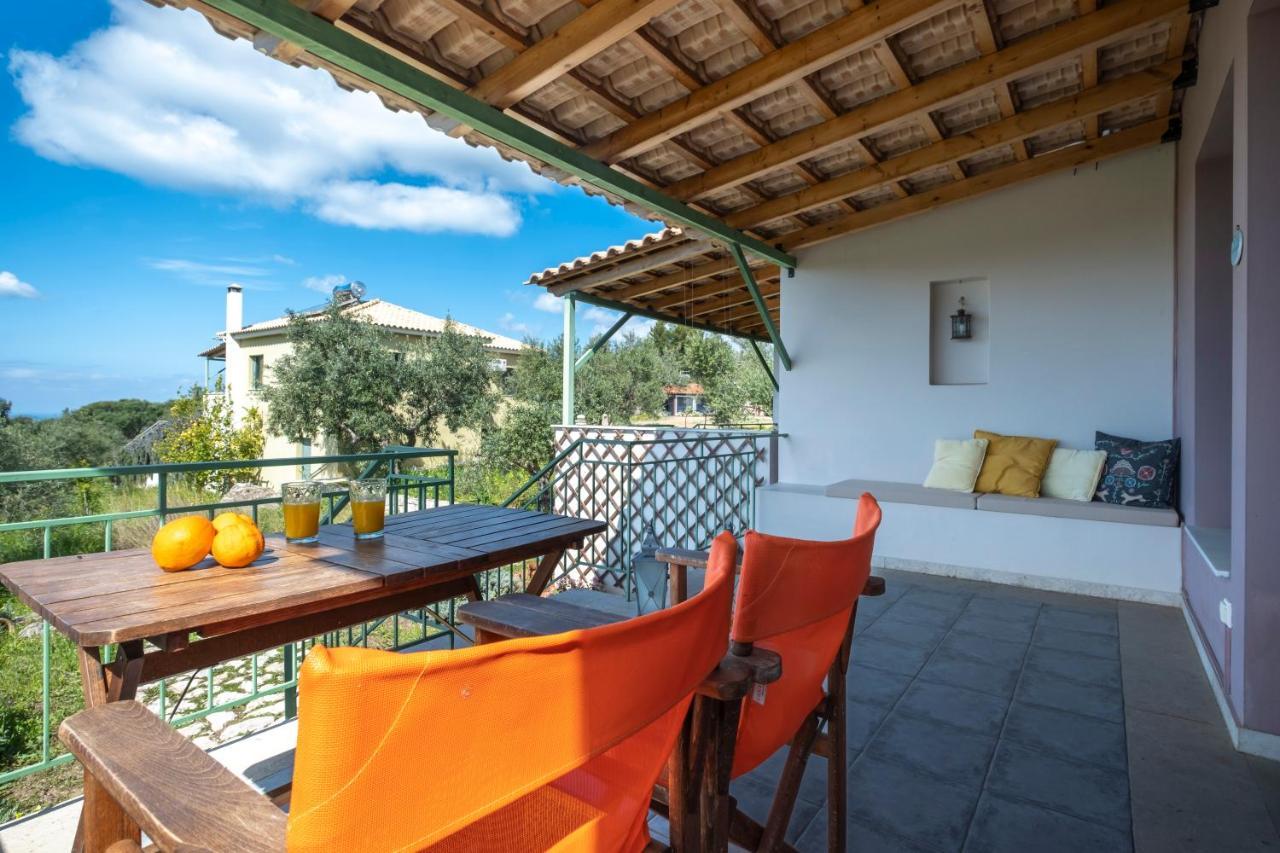 Chamaloni Cottages Finikounta Ngoại thất bức ảnh